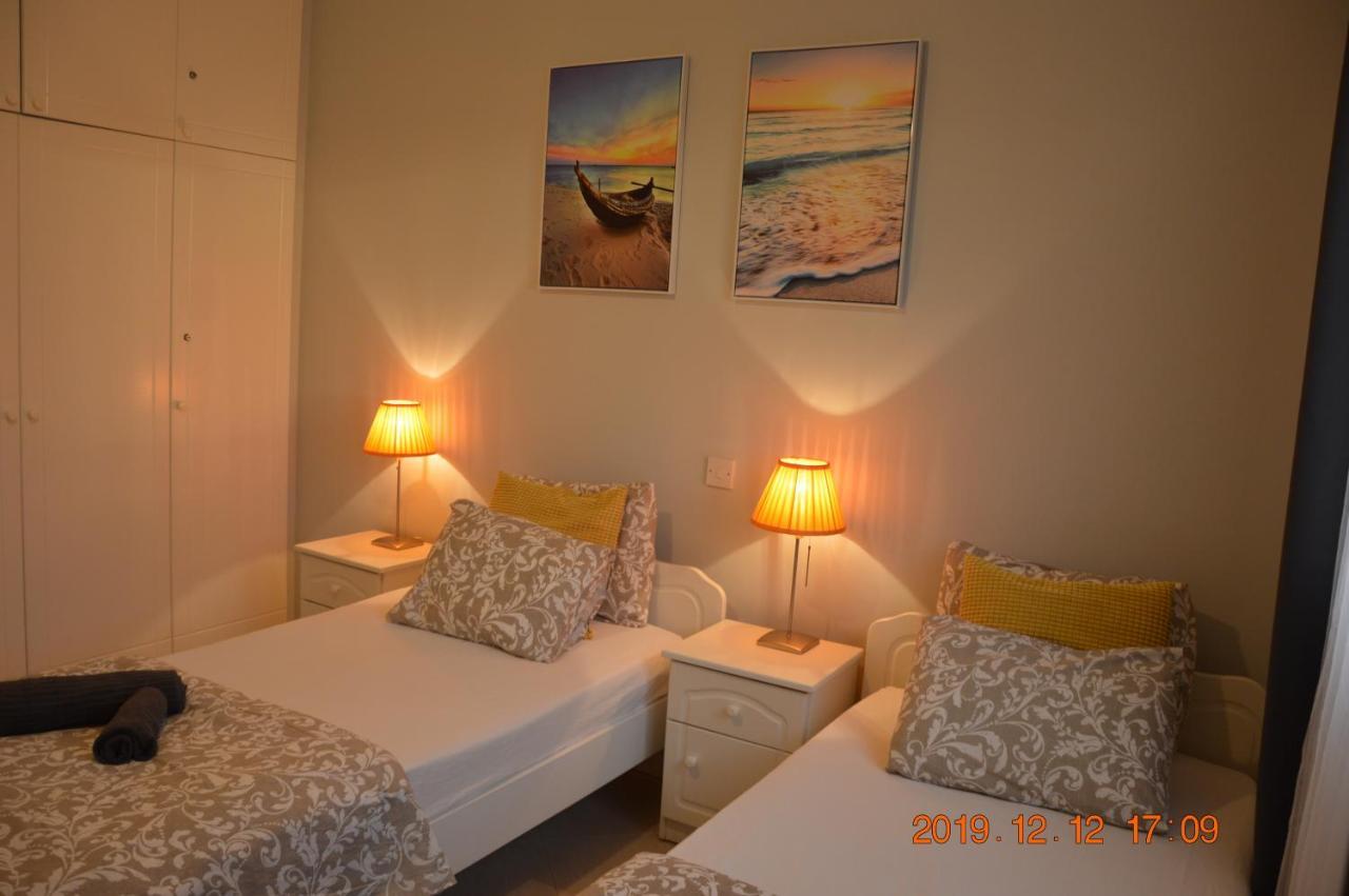 Luxury Apartment Pafos Exterior foto